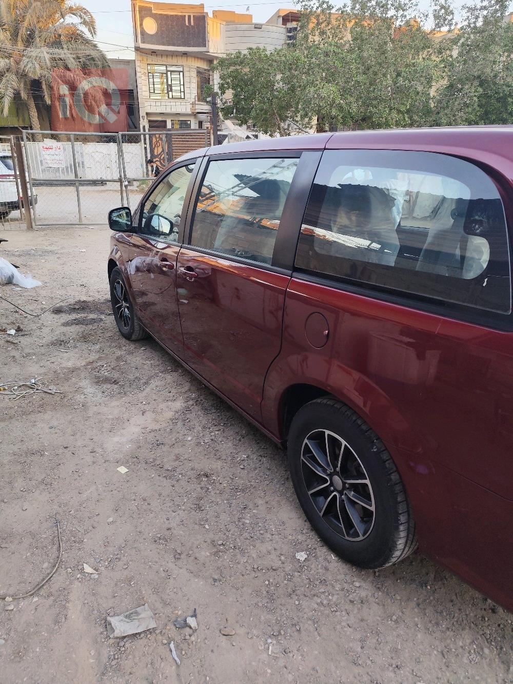 دۆج گراند کاراڤان